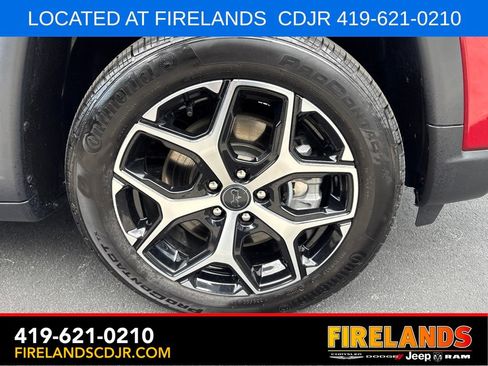 Used 2025 Jeep Compass Limited AWD/4WD image 12