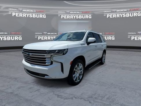 Used 2024 Chevrolet Tahoe High Country AWD/4WD image 4