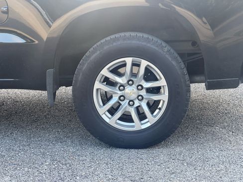 Used 2020 Chevrolet Silverado 1500 LT w/ All-Star Edition AWD/4WD image 23