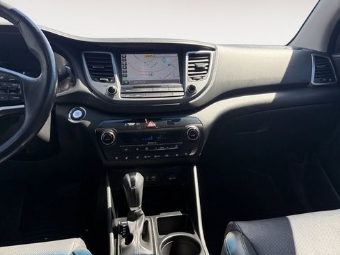 Used 2018 Hyundai Tucson Limited w/ Ultimate Package 02 AWD/4WD image 11