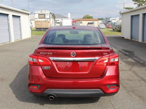 Used 2018 Nissan Sentra SR w/ Premium Package (P02) FWD image 6