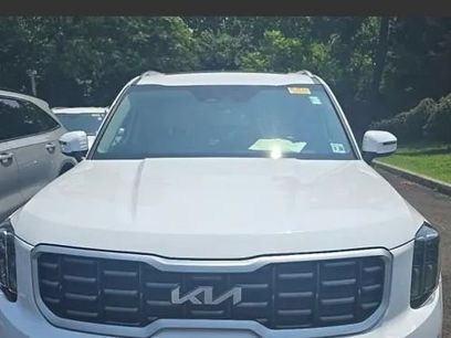 Used 2023 Kia Telluride S w/ S Sunroof Package