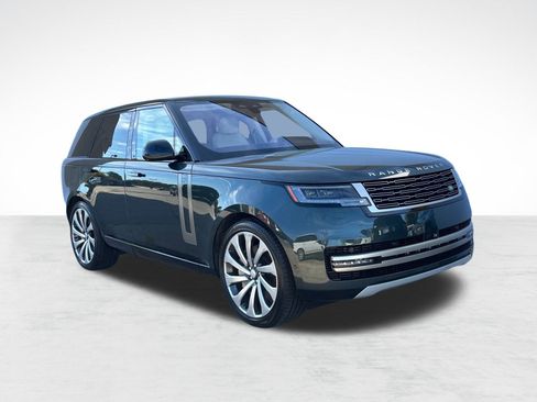 Certified 2023 Land Rover Range Rover SE image 7