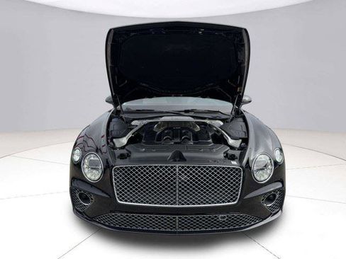 Used 2022 Bentley Continental GT AWD/4WD image 72