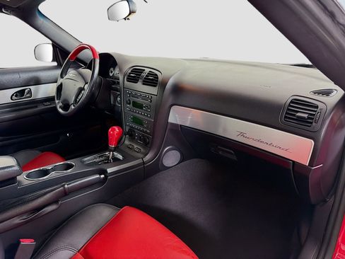 Used 2003 Ford Thunderbird RWD image 25