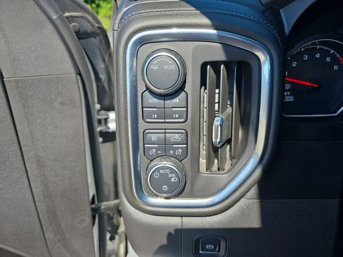 Used 2020 Chevrolet Silverado 1500 RST AWD/4WD image 26