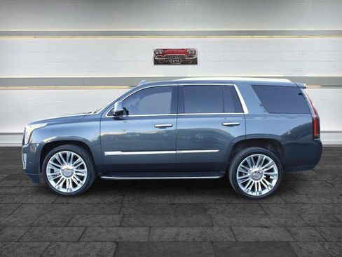 Used 2019 Cadillac Escalade 4WD image 4