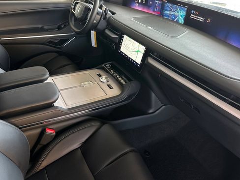 New 2027 Lincoln Navigator L Reserve w/ Jet Appearance Package AWD/4WD image 16