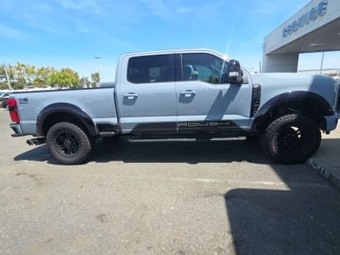 Used 2024 Ford F250 Lariat w/ Lariat Ultimate Package AWD/4WD image 39