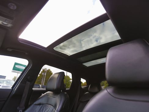 Used 2023 Kia Sportage X-Line w/ X-Line Premium Package image 12