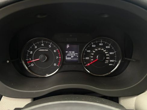 Used 2014 Subaru Forester 2.5i Touring AWD/4WD image 38