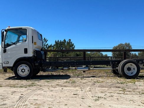 New 2025 Chevrolet Low Cab Forward 5500XG image 7
