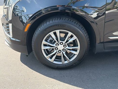 Certified 2022 Cadillac XT5 Premium Luxury FWD image 43