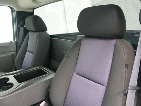 Used 2011 Chevrolet Silverado 1500 W/T RWD image 10