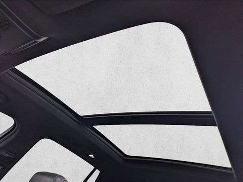 Used 2020 Cadillac XT6 Premium Luxury w/ Platinum Package image 16