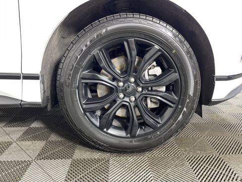 Used 2022 Ford Edge SE w/ Black Appearance Package image 7