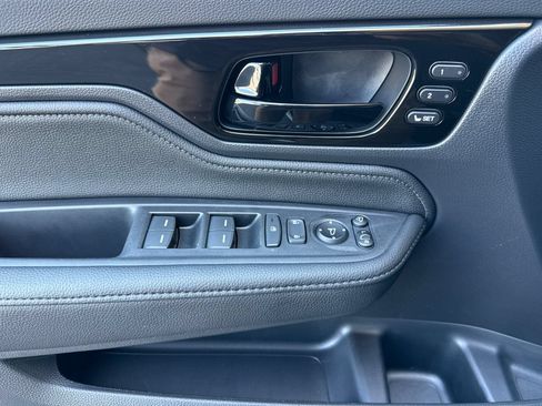 Used 2026 Honda Odyssey Elite image 12