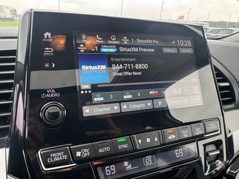 Certified 2021 Honda Odyssey Touring image 18