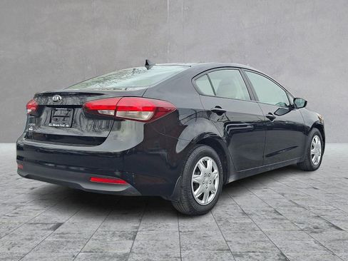 Used 2017 Kia Forte LX FWD image 7