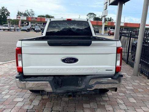 Used 2018 Ford F250 XL w/ Power Equipment Group RWD image 5