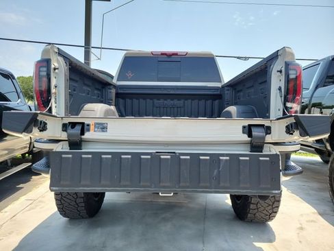 Used 2026 GMC Sierra 2500 AT4 w/ AT4 Premium Plus Package AWD/4WD image 29