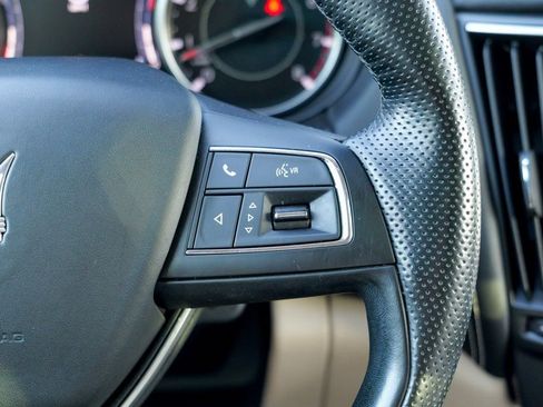 Used 2022 Maserati Levante GT image 41