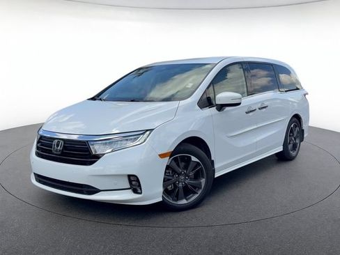 Used 2023 Honda Odyssey Elite image 1