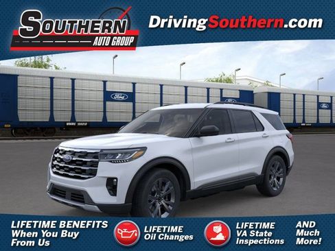 New 2026 Ford Explorer Active w/ Active Comfort Package image 1