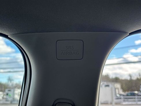 Used 2022 Nissan Sentra SV image 27