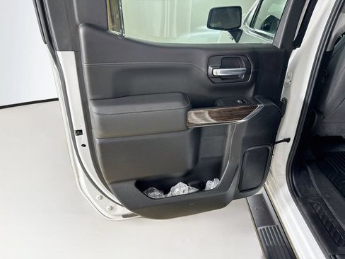 Used 2020 GMC Sierra 1500 Elevation w/ Elevation Value Package AWD/4WD image 22