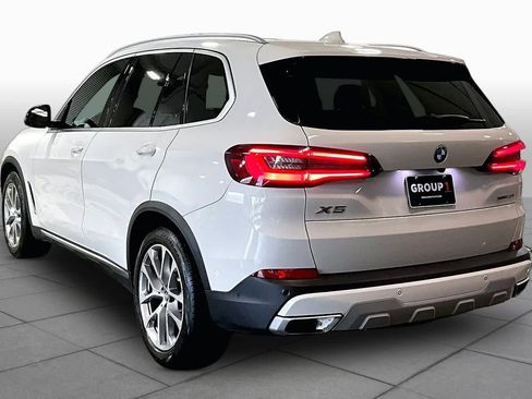 Used 2022 BMW X5 xDrive40i w/ Luxury Seating Package AWD/4WD image 12