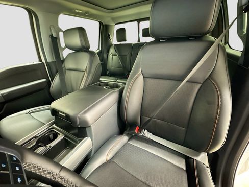 New 2026 Ford F250 Lariat w/ Lariat Premium Package AWD/4WD image 21
