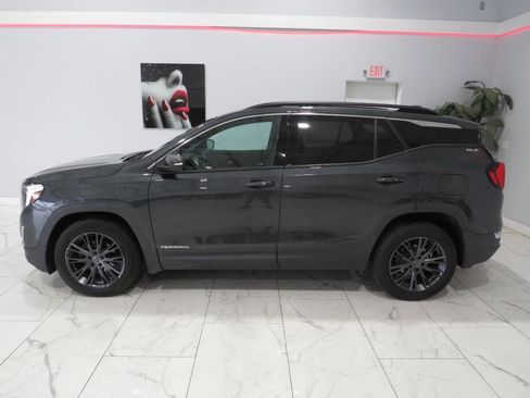 Used 2018 GMC Terrain SLE w/ Driver Convenience Package AWD/4WD image 6