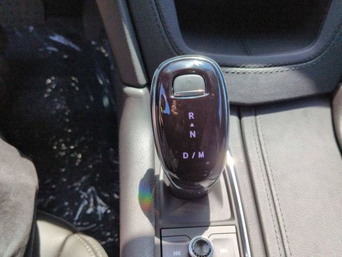 New 2025 Cadillac XT5 Luxury image 20