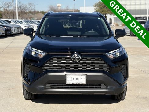 Used 2025 Toyota RAV4 LE image 3