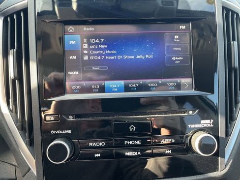 Used 2023 Subaru Crosstrek 2.0i Premium image 13