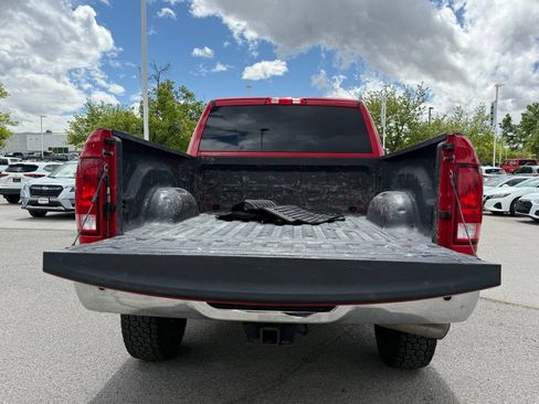Used 2018 RAM 2500 Tradesman w/ Chrome Appearance Group AWD/4WD image 25