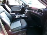 Certified 2022 Ford Explorer XLT w/ Equipment Group 202A image 4
