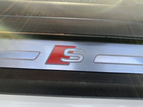 Certified 2025 Audi Q3 2.0T Premium w/ Convenience Package image 11