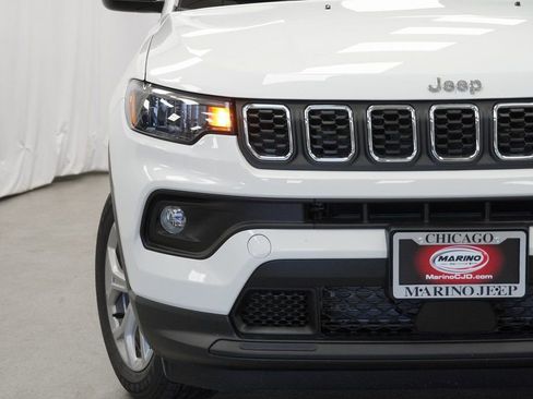 New 2026 Jeep Compass Latitude image 6