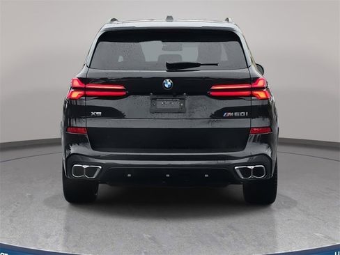 Used 2025 BMW X5 M60i w/ Climate Comfort Package image 7