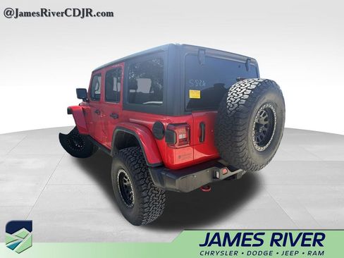 Used 2021 Jeep Wrangler Unlimited Rubicon w/ LED Lighting Group AWD/4WD image 7
