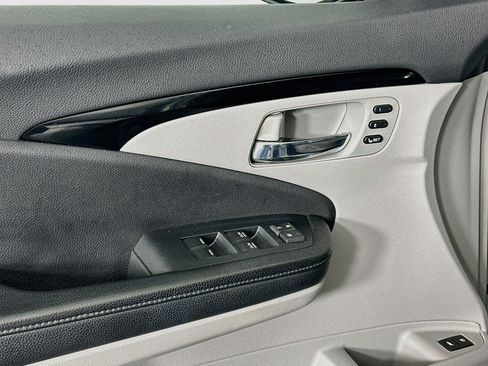 Used 2021 Honda Pilot Touring image 15