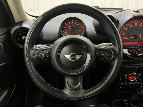 Used 2015 MINI Cooper Paceman FWD image 14