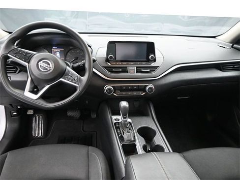 Used 2022 Nissan Altima 2.5 S image 10