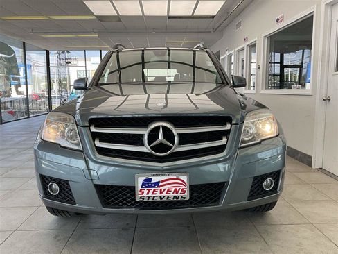 Used 2012 Mercedes-Benz GLK 350 4MATIC image 2