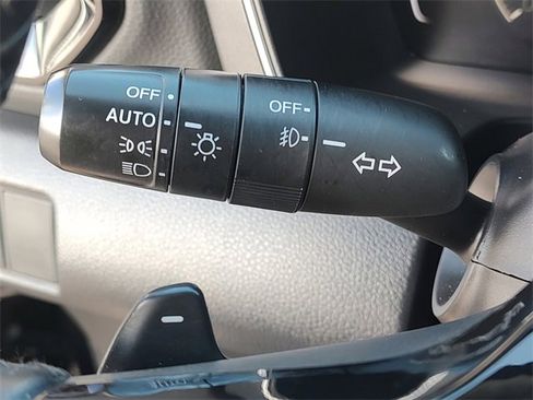 Used 2025 Honda Pilot EX-L image 26