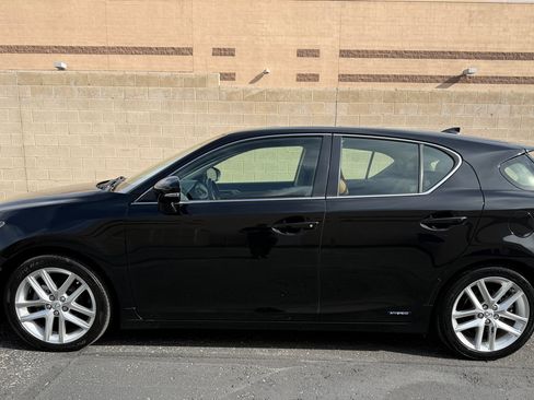 Used 2015 Lexus CT 200h image 5