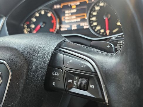 Used 2019 Audi Q5 2.0T Premium w/ Convenience Package image 43