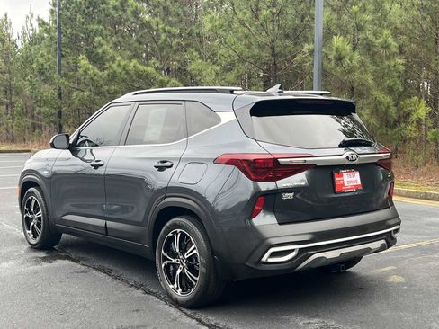 Used 2021 Kia Seltos S image 2